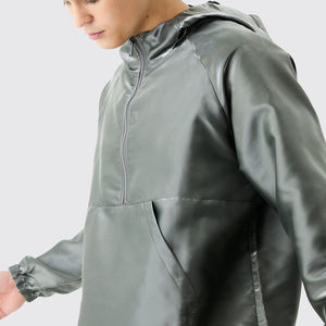 Coupe-vent demi-zip métallique liquide surdimensionné personnalisable en argent-conception unie, tissu de polyester longueur régulière à capuche - Product Image 4