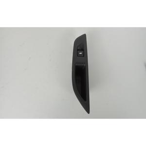 Pannello Pulsanti Posteriore Destro PEUGEOT 208 Serie (19>) 98044803ZD - Product Image 1