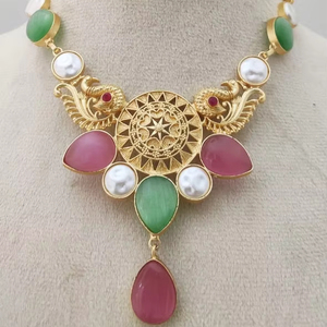 Art Divin Royal Elegance Rose Mandala Paon Imitation Perle Style Punk Collier Boucle D'oreille Ensemble Laiton Lourd Fait Bijoux Pour Femmes - Product Image 1