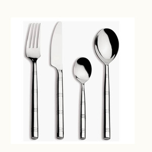 Ensemble de couverts en acier inoxydable argenté, style occidental, vaisselle décorative de haute qualité, ensembles de vaisselle pour la maison - Product Image 1