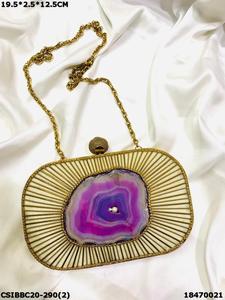 Sac à main pochette de créateur de forme ovale noire de luxe Pochette de soirée à motif mosaïque attrayante avec logo à un prix abordable - Product Image 3