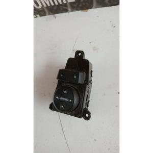 RÉGLAGE DU MIROIR RETROVISEUR HYUNDAI Tucson Série (20>) 93573-D3020 - Product Image 2