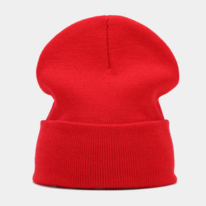 Gorro de invierno unisex de punto personalizado estilo cubo gorro 100% algodón liso color sólido con etiqueta tejida - Product Image 3