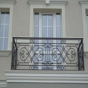 Diseño de barandilla de balcón de fabricación de Vietnam con panel de barandilla de hierro y acabado recubierto de polvo hecho de 100% fuentes de Vietnam - Product Image 5