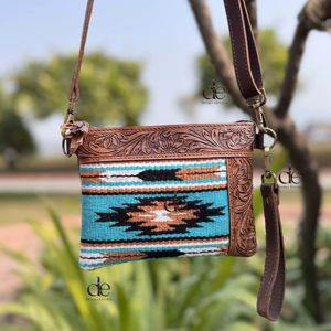 Nouvel arrivage de sacs à main de bohème en tissu jacquard de couleur marron sacs de sculpture usinés à la main sacs élégants de vente chaude pour femmes - Product Image 1