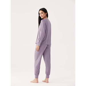 Conjunto de Salón de Bambú de Manga Larga Premium Personalizado para Mujer, Bata de Spandex Premium con Cierre de Cordón, Suave y Transpirable para la Temporada de Otoño - Product Image 5