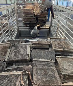 Déchets d'aluminium de haute qualité 99,99 % purs pour jantes en alliage et applications d'extrusion avec fil et tôles d'aluminium - Product Image 5