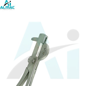 ALMAC Verboczy Emasculator Herramienta de castración de acero inoxidable quirúrgico veterinario para terneros de ganado para uso en granjas y ranchos - Product Image 5