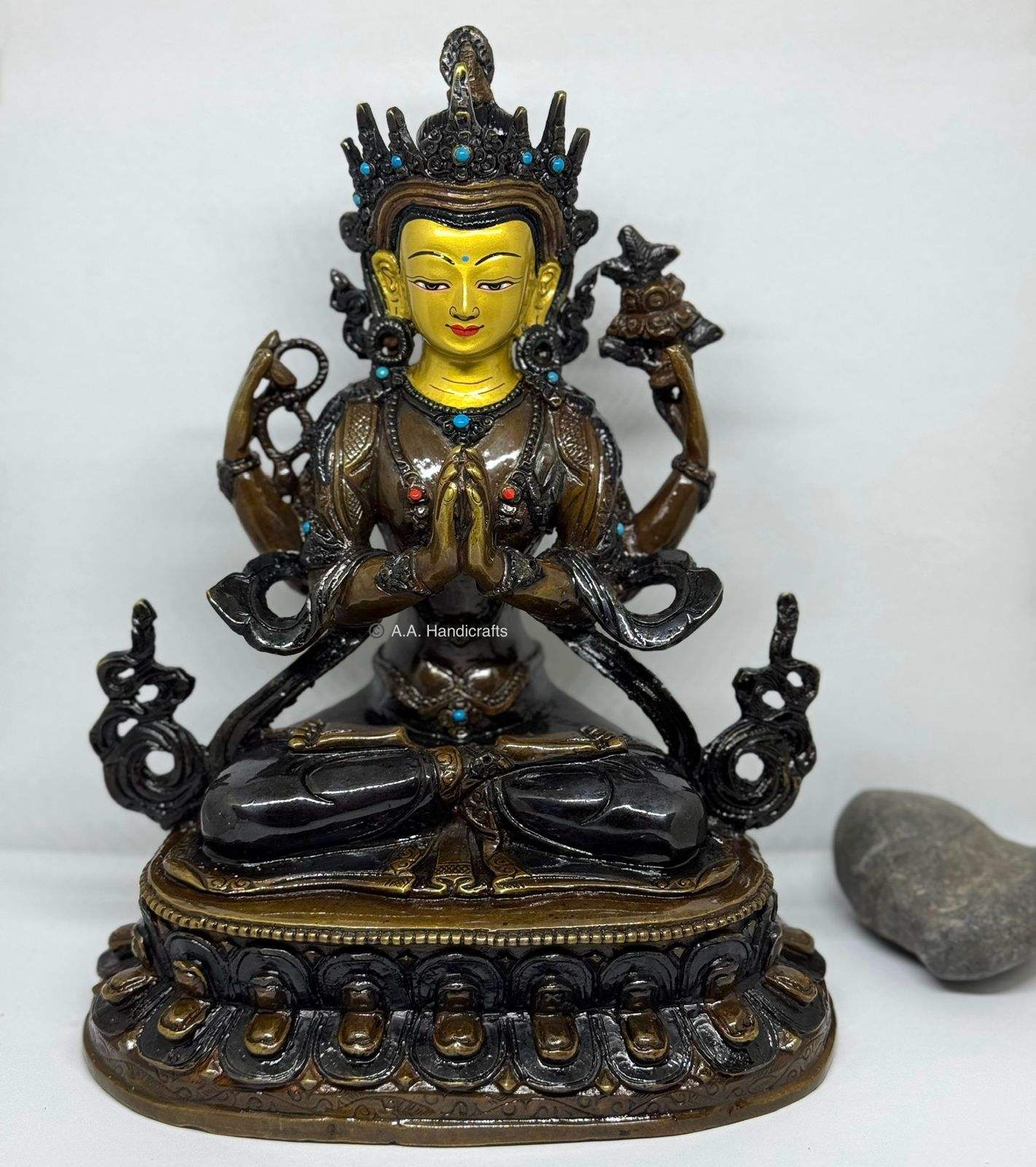 สีน้ำตาล