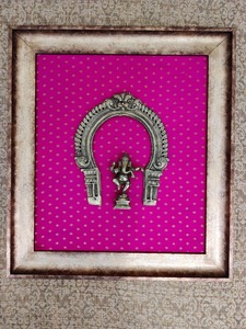 Luxury Royal Design Decorative Metal Photo <b>Frame</b> Gold Finish Elegant Home Interior Wall or Table Display <b>Frame</b> - Product Image 3