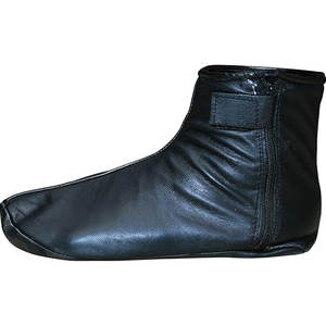 Fabricante profesional Nuevos calcetines de cuero más vendidos Calcetines de invierno hechos de cuero real para el hogar - Product Image 6