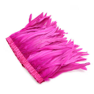 20-25CM une variété <span class=keywords><strong>de</strong></span> couleurs dépouillé queue <span class=keywords><strong>de</strong></span> <span class=keywords><strong>coq</strong></span> plumes <span class=keywords><strong>cheveux</strong></span> tissu bord Performance costume - Product Image 1
