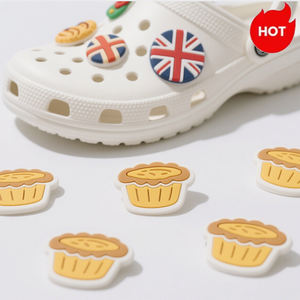 2025 nouveauté breloques de chaussures alimentaires britanniques en gros collations britanniques breloques de chaussures décoration de chaussures Badge pour l'Angleterre - Product Image 6
