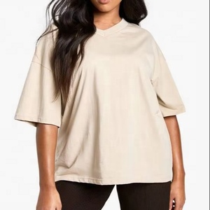 เสื้อยืดผู้ชายทรงปกติ ผสมสแปนเด็กซ์และโพลีเอสเตอร์  รับสั่งทำตามไซส์และสี พร้อมบริการพิมพ์ลาย - Product Image 1