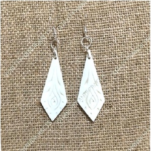 2022ใหม่ต่างหูดีไซน์รูปกระดูกควายสำหรับผู้หญิงทำมือเครื่องประดับแฟชั่นคุณภาพจากอินเดียแบบห้อย - Product Image 3