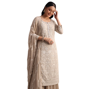 Beige Lucknowi Kurta conjunto con acampanado Palazzo & Resham trabajo Dupatta venta al por mayor mujeres étnicas OEM ropa fábrica proveedor personalizado - Product Image 3
