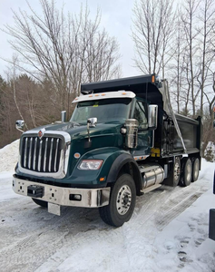 Camión Volquete Automático International HX Usado, Limpio y Económico, Modelos 2023, 2024, 2025 - Product Image 2