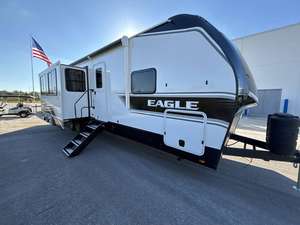 New 2026 Jayco E-a-g-l-e H-t 312BHOK Luxury Family Offroad Caravan Mobile Home Custom Made <b>Triple</b> <b>Bunk</b> Aluminium Travel Trailer - Product Image 3