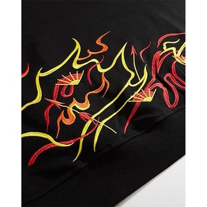 Sweat à capuche brodé personnalisé pour homme, qualité OEM supérieure, best-seller, vêtement décontracté, matière polaire épaisse, respirant et écologique - Product Image 3