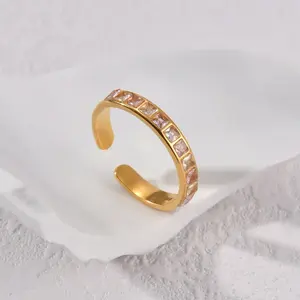 Nouveau Style Carré Vert et Blanc Diamant Demi Ouvert En Argent Sterling IGI Certifié Alliance Conception Unique pour les Femmes - Product Image 5