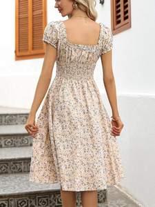 Robe midi smockée à fleurs de pêche, robe bohème d'été, tenue élégante pour les vacances, robe décontractée de style cottagecore - Product Image 4
