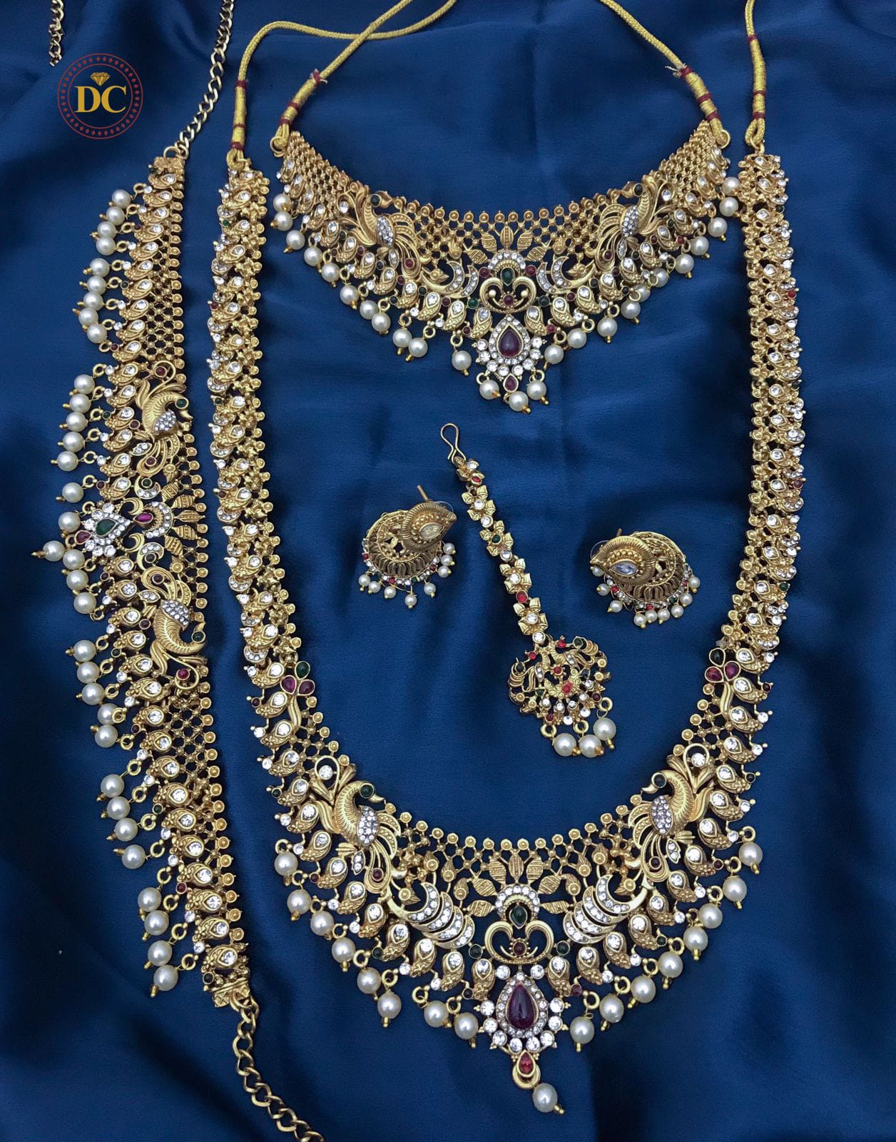 traditional jewelry set