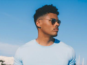 Camiseta con serigrafía personalizada Heavyweight 230gsm 100% algodón liso Dtg Print heavyweight camiseta de hombre de gran tamaño de alta calidad - Product Image 5