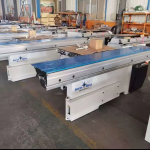 Scie à panneaux à table coulissante en bois 380V 8kW Robuste 850kg - Product Image 1