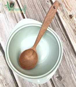 Cuillère en bois naturel. Cuillère en bois à Large bouche Unique. Grande cuillère en bois, grande cuillère. Cuillère pour servir la soupe, le bouillie. Utilisée pour la cuisine du Vietnam faite à la main - Product Image 5