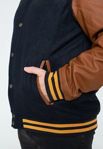 Chaqueta universitaria de invierno hecha a medida de alta calidad, chaqueta Bomber de manga de cuero con logotipo bordado personalizado para hombre - Product Image 5