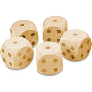 Dés en bois de qualité supérieure à finition naturelle pour jeux de société en famille, offrant des matériaux sûrs, des surfaces lisses et une manipulation facile pour les enfants - Product Image 5