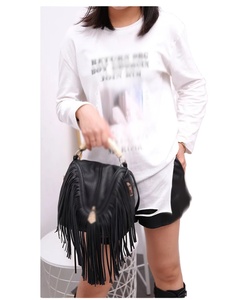 Sacs à main pour femmes, sac à main rétro en cuir PU à franges |   Sac à main vintage pour femme |   Prix de gros - Product Image 6