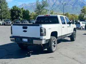 Chevrolet Silverado 2500 LT d'occasion, modèle 2010 - Product Image 6