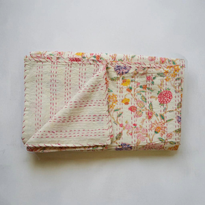 Manta de algodón suave para cama, sofá o sofá, edredón Kantha Floral hecho a mano con estampado de algodón bohemio de tamaño King y Queen - Product Image 3