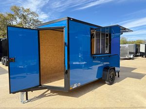Tenemos el Mejor Precio del Mercado: Remolque de Carga Cerrado Azul 7x18 con Punta en V, Doble Eje, Frenos Eléctricos, Remolque Utilitario Blackout - Product Image 4