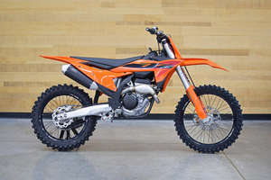 รถมอเตอร์ครอสไฟฟ้า KTM 250 SX-F 249.9 ซีซี โครงอะลูมิเนียม ใหม่พร้อมขาย - Product Image 4