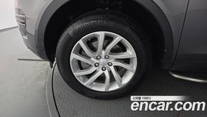 Land Rover Discovery Sport 2.0 TD4 SE (150PS) 2017 en Buen Estado, Auto Usado Coreano en Venta, 300auto Export - Product Image 2