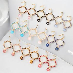 Pendientes hechos a mano de alambre de cuarzo de turmalina Rosa natural-Pendientes chapados en oro de diseñador de moda Joyería - Product Image 2