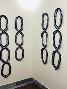 Colliers chaîne métallique Maison bleue - Product Image 6