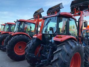 รถแทรกเตอร์สำหรับ70HP M7060ในฟาร์ม Kubota รถแทรกเตอร์ล้อรถ4WD ทนทานรถแทรกเตอร์ล้อทางการเกษตร - Product Image 6