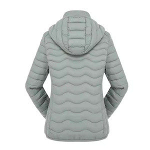 Veste universitaire en denim de style rétro pour unisexe avec fermeture éclair, bordure côtelée imperméable, look formel élégant - Product Image 3