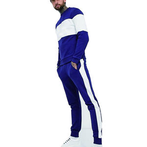 Versátil conjunto de chándal de dos piezas para hombre ideal para Fitness correr aventuras al aire libre y estilo callejero relajado - Product Image 4