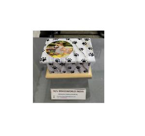 Vente en Gros Personnalisation Simple Fait à la Main Carré en Bois de Sesham Urne de Crémation en Bois pour Cendres d'Animaux de Compagnie Adulte - Product Image 1