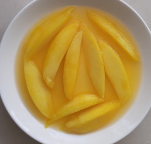 มะม่วงกระป๋องพรีเมี่ยมในน้ำผลไม้ธรรมชาติสำหรับการรับประทานอาหารที่สะอาด - Product Image 5