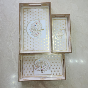 Ensemble de plateaux de service rectangulaires en bois modernes, lot de 3 plateaux pour servir le petit-déjeuner au lit, pièce maîtresse de l'ottoman - Product Image 3