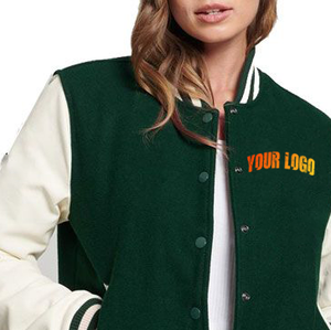 Veste universitaire en polyester et coton d'hiver sur mesure en gros, OEM, pour femmes, 2026, basketball, grande taille, broderie en peau de mouton et de vache - Product Image 3