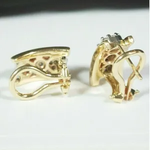 Boucles d'oreilles créoles en argent 925 avec moissanite ronde taille vintage de 2 carats - Product Image 3