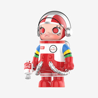Figur POP MART MEGA SPACE MOLLY 400% TEAM COCA-COLA dengan bahan PVC ABS PC untuk penggemar merek