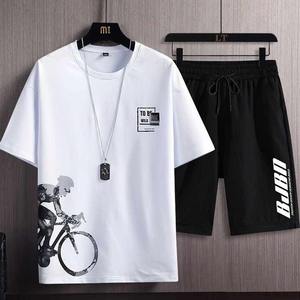 Conjunto de ropa deportiva de secado rápido fino de verano para hombre con top de manga corta y pantalones cortos deportivos para hombre - Product Image 4