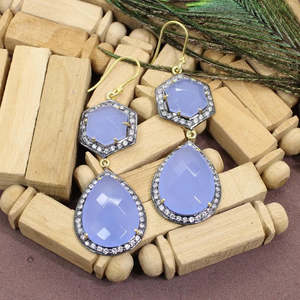 Boucles d'oreilles vintage en argent sterling 92.5 avec manchette fine en calcédoine bleue pour les mariages - Product Image 4